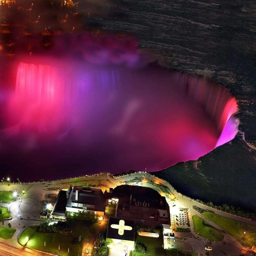 Embassy By Hilton Falls/ Fallsview Hotel Niagara Falls