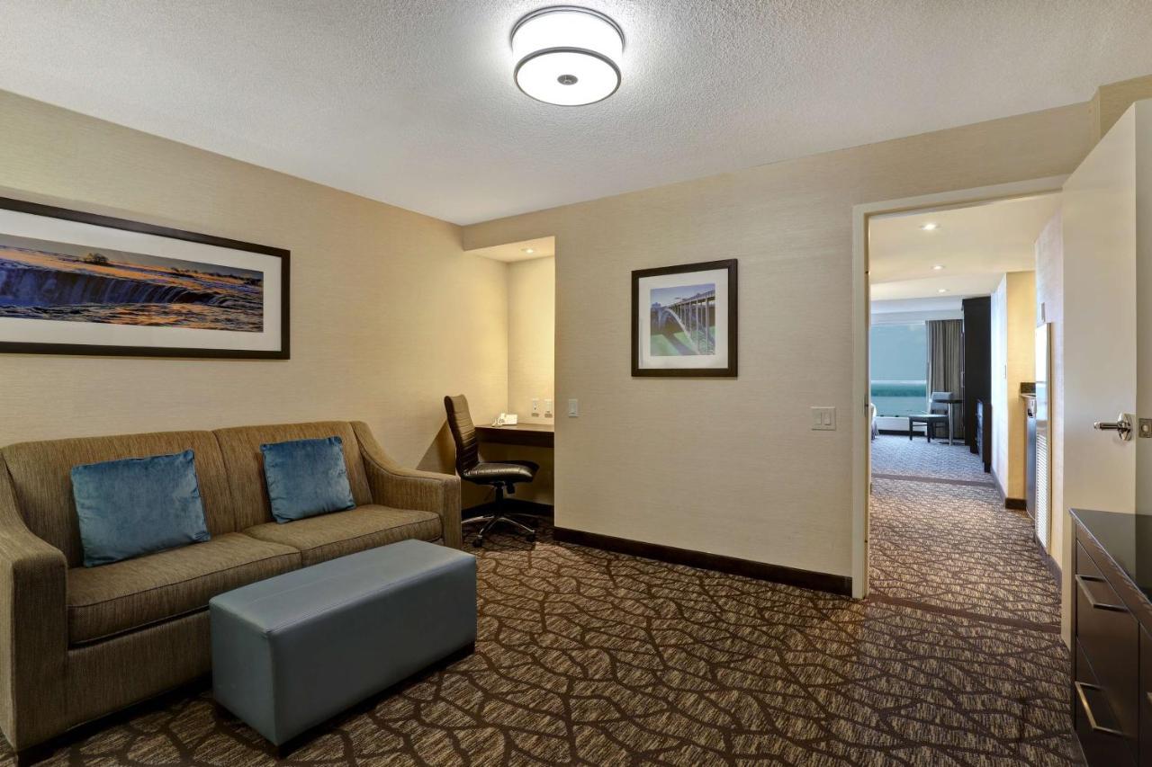 Embassy By Hilton Falls/ Fallsview 4*
