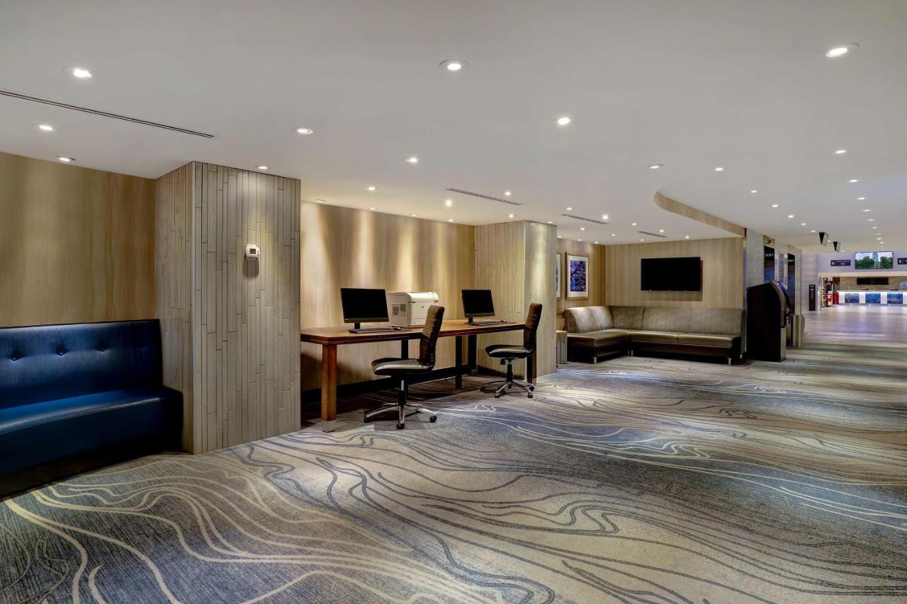 Embassy By Hilton Falls/ Fallsview Hotel