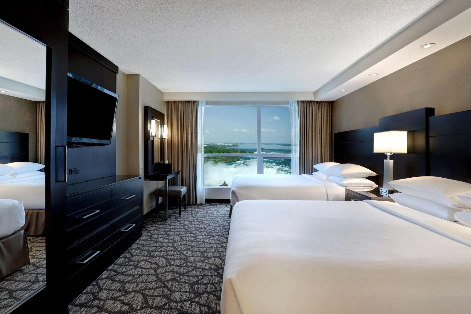 Embassy By Hilton Falls/ Fallsview 4* Niagara Falls